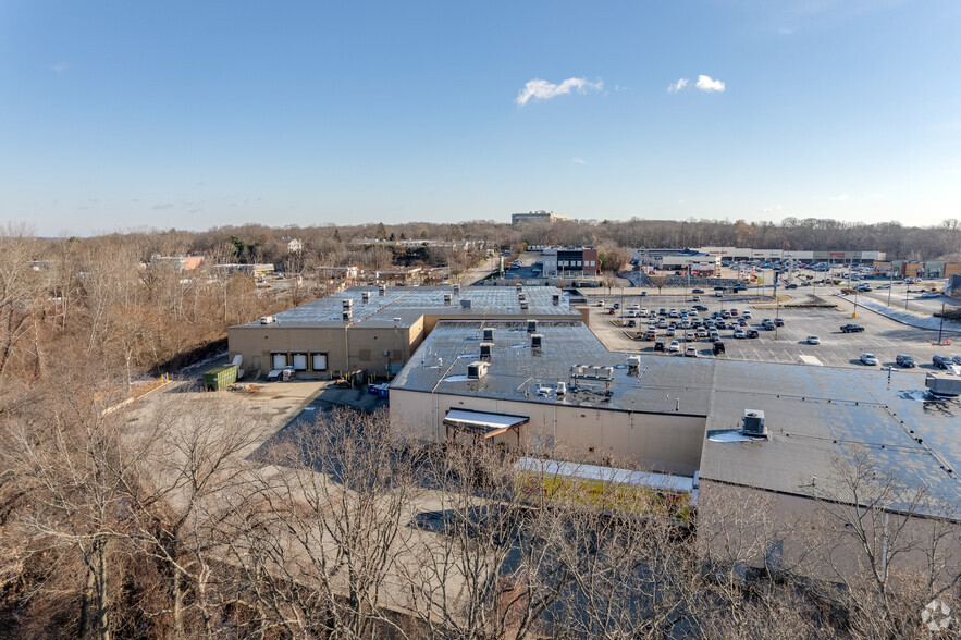 945-975 Bald Hill Rd, Warwick, RI for lease - Aerial - Image 3 of 10