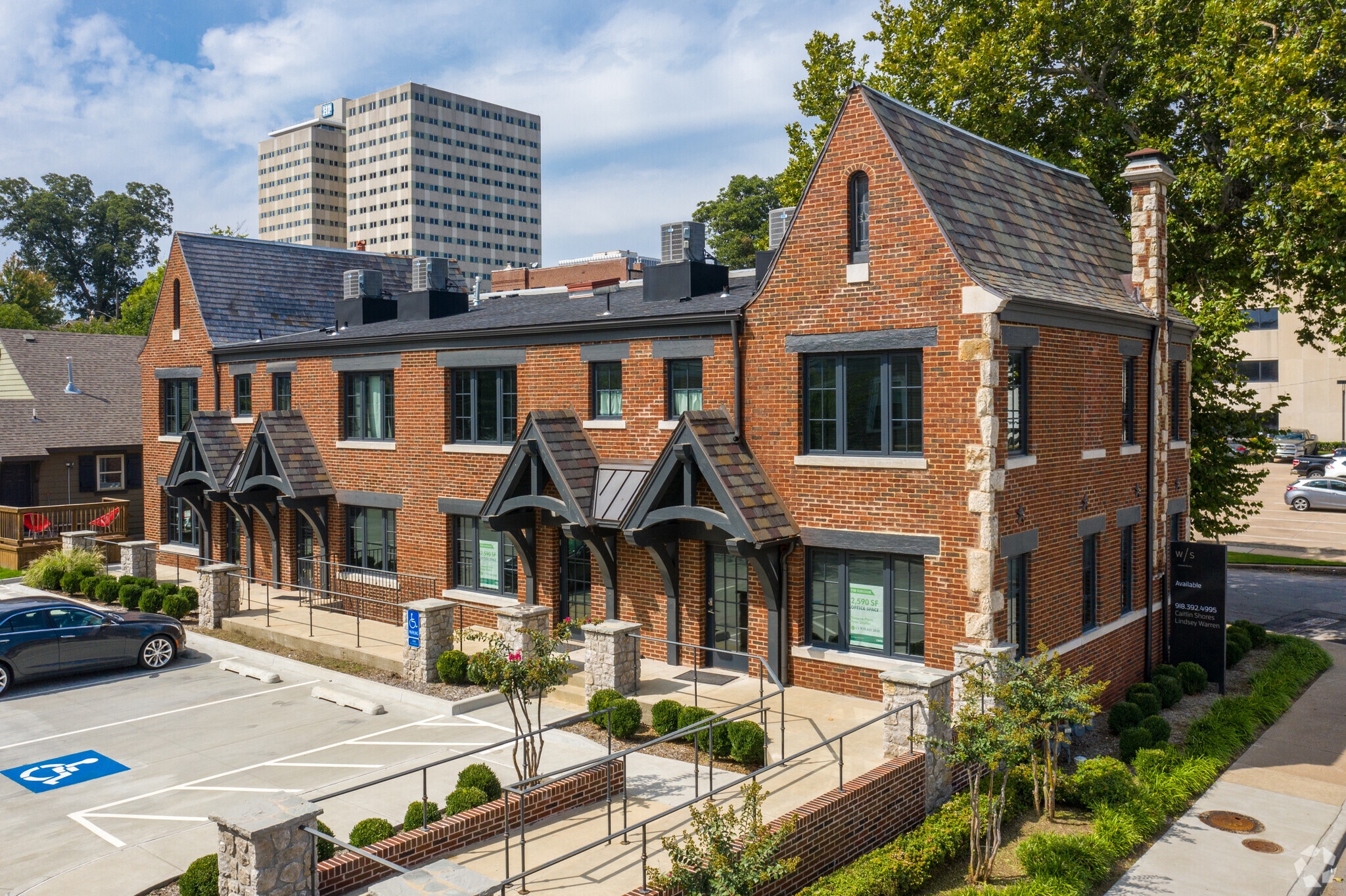 42-48 E 16th St, Tulsa, OK à louer Photo principale- Image 1 de 7