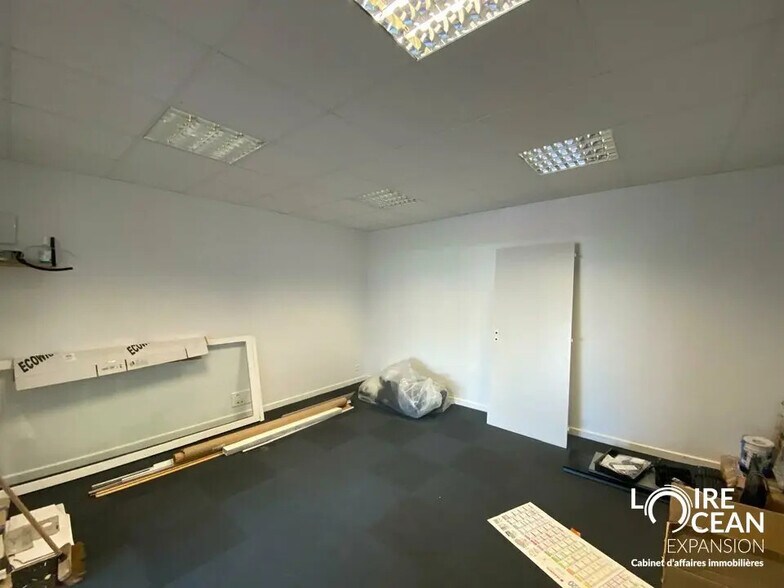 Flex dans Saint-Herblain à louer - Photo du bâtiment - Image 2 de 8