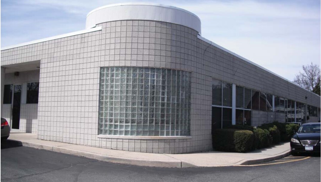 1171 Old Country Rd, Plainview, NY for lease Primary Photo- Image 1 of 5