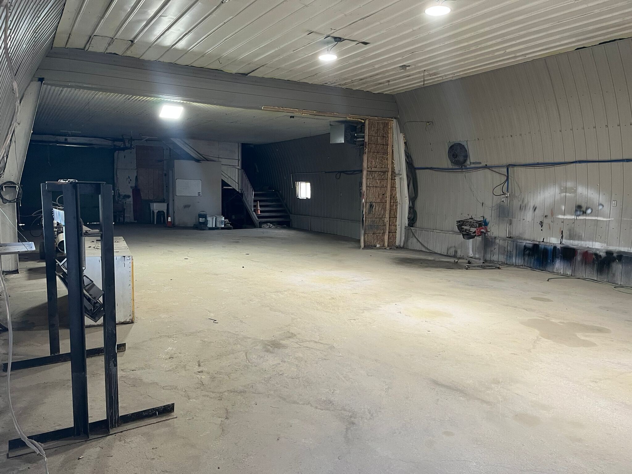 6591 Fernbank Rd, Ottawa, ON à vendre Photo principale- Image 1 de 1