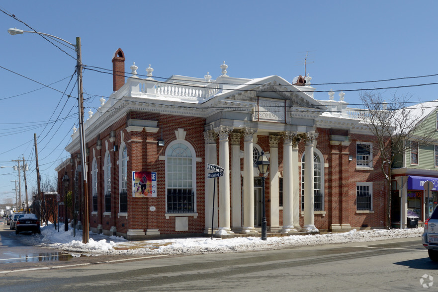 414 Main St, Warren, RI for sale - Building Photo - Image 1 of 1