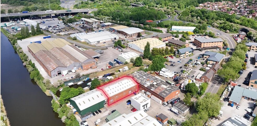 Clifton Rd, Runcorn for lease - Building Photo - Image 1 of 16