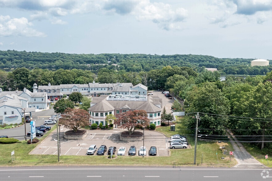 6580 Main St, Stratford, CT for lease - Aerial - Image 3 of 12