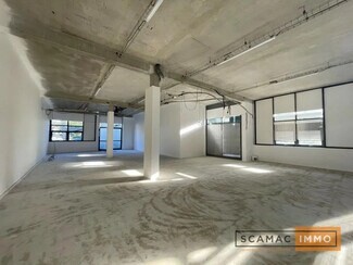 Plus de détails pour Bureau, Industriel à louer