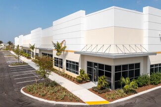 Plus de détails pour 14661 Jetport Loop, Fort Myers, FL - Industriel à louer