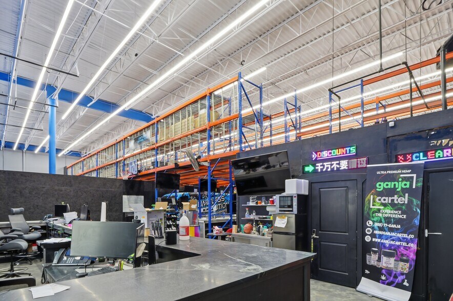 610 Ryan Ave, Westville, NJ à louer - Photo du bâtiment - Image 2 de 37