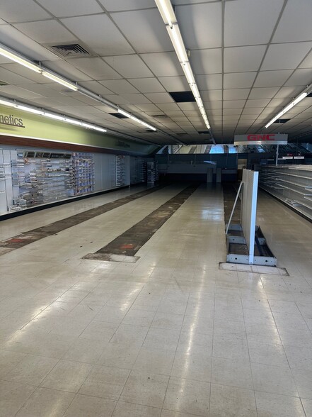 2315 William St, Buffalo, NY for lease - Building Photo - Image 3 of 7