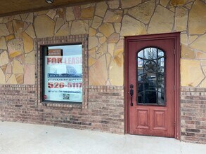 4201 W Stan Schlueter Loop, Killeen, TX à louer Photo du bâtiment- Image 1 de 7