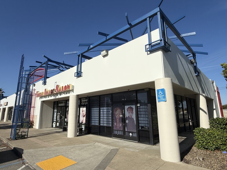 7145 Watt Ave, North Highlands, CA for sale - Building Photo - Image 3 of 17