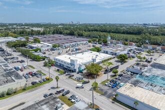 1051 NW 3rd St, Hallandale, FL - Aerial  map view