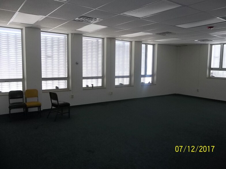 501 S Main St, Big Spring, TX à louer - Photo intérieure - Image 3 de 3