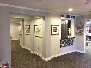 1862 S Broadway, Santa Maria, CA for lease Interior Photo- Image 2 of 11