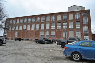 Plus de détails pour 6 E Main St, Ware, MA - Industriel à vendre