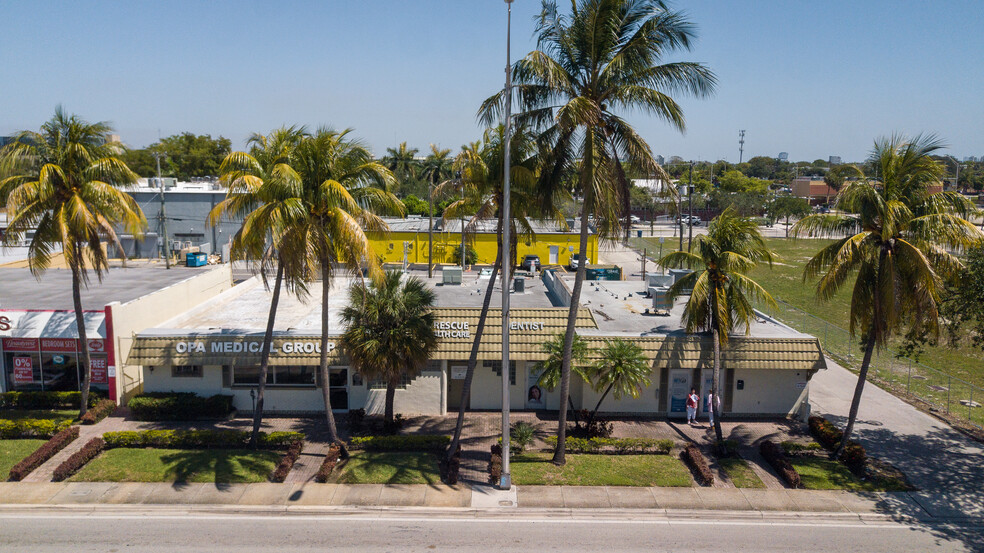 1869 NE 163rd St, North Miami Beach, FL for sale - Building Photo - Image 1 of 1