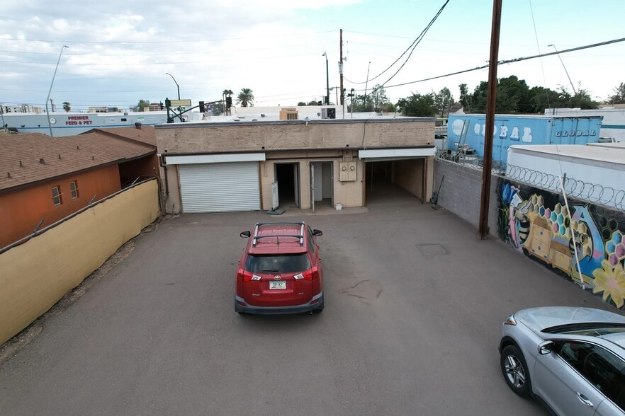 112 S Country Club Dr, Mesa, AZ for lease - Building Photo - Image 3 of 11