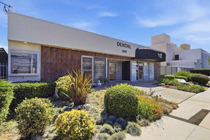 1411 W 7th St, San Pedro, CA à vendre - Photo du bâtiment - Image 1 de 26