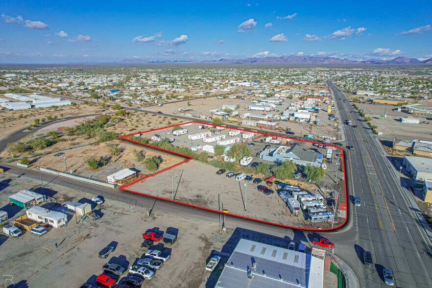1090 W Main St, Quartzsite, AZ à vendre - Photo du bâtiment - Image 3 de 26