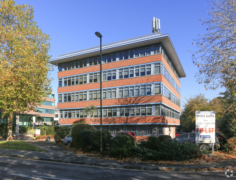 Harlands Rd, Haywards Heath à vendre - Photo principale - Image 1 de 1