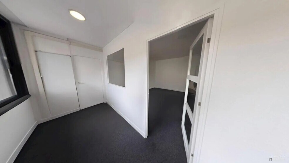 Bureau dans Boulogne-Billancourt à louer - Photo du bâtiment - Image 2 de 7