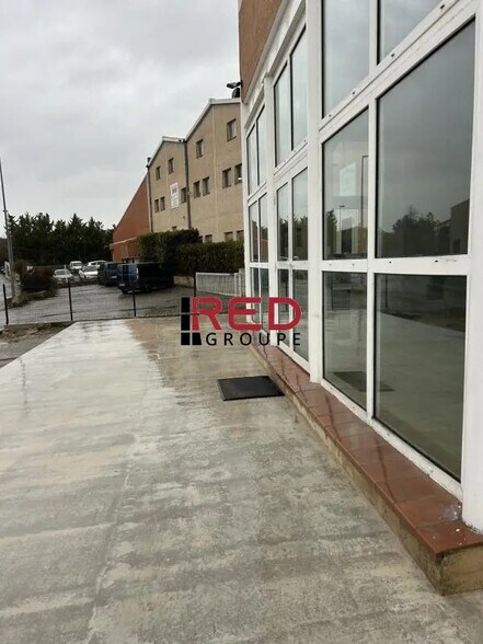 Rue Tourmaline, Éguilles à louer - Photo du bâtiment - Image 3 de 6