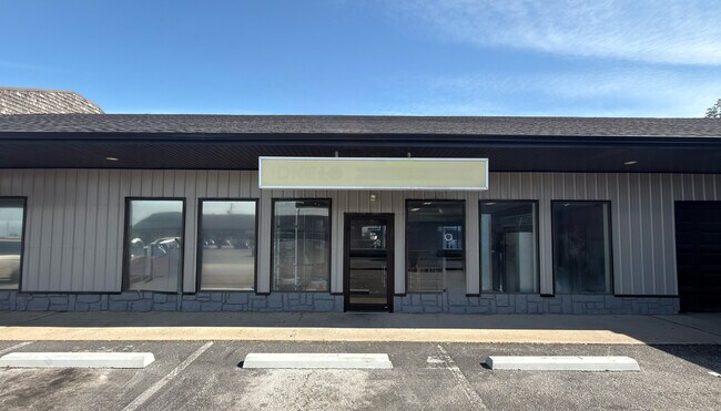 More details for 115 N Dixieland Rd, Rogers, AR - Retail for Lease