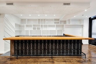 60-62 2nd Ave, New York, NY for lease Interior Photo- Image 2 of 9