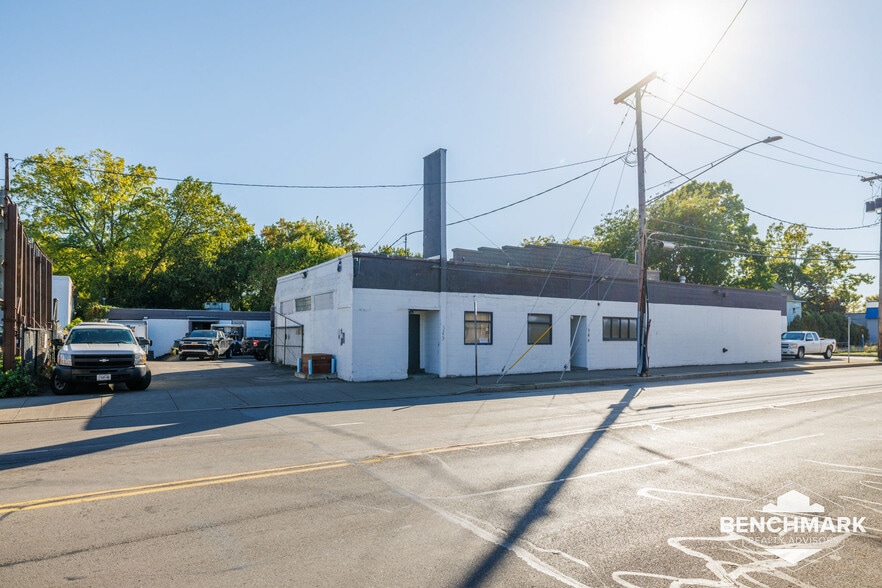 545 West Ave, Rochester, NY for sale - Building Photo - Image 2 of 60