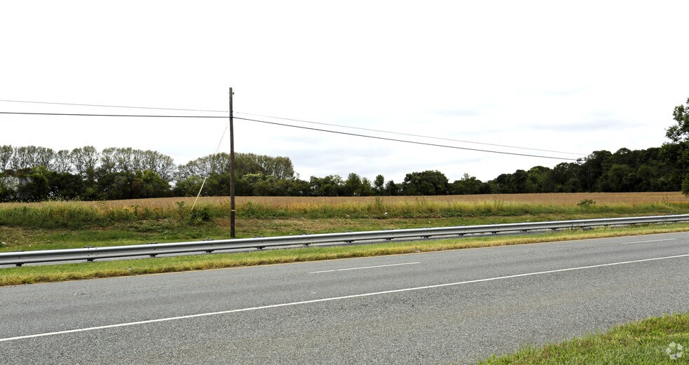 US Route 22, Lopatcong, NJ à louer - Photo du bâtiment - Image 2 de 6