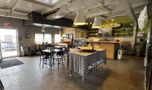 6895 Paoli Rd, Belleville, WI for lease Interior Photo- Image 1 of 8