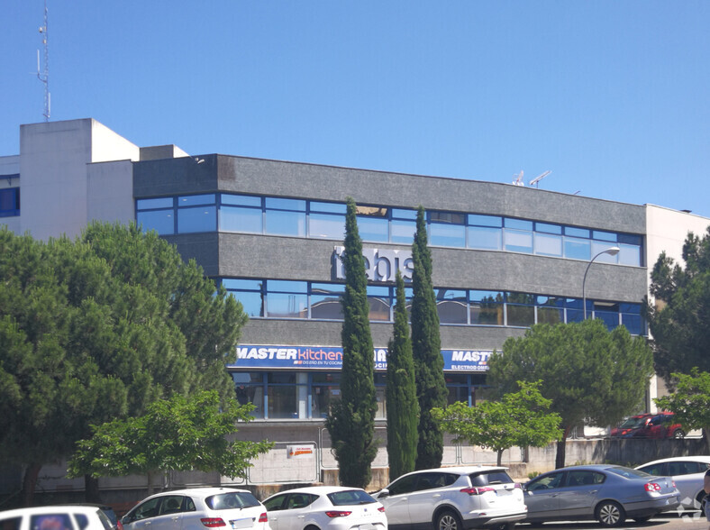 Avenida Severo Ochoa, 36, Alcobendas, Madrid à louer - Photo du bâtiment - Image 2 de 2