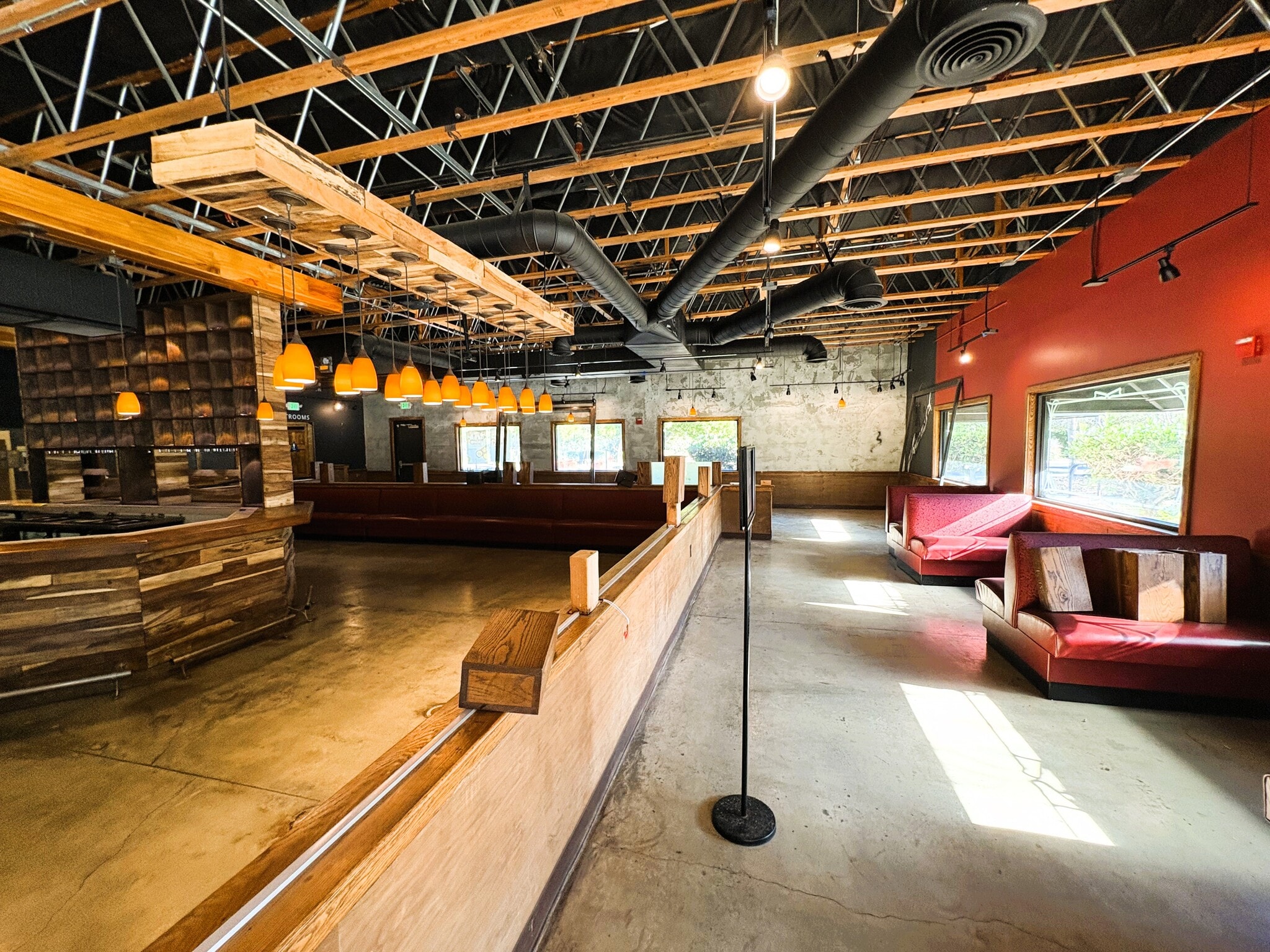 17900 San Ramon Valley Blvd, San Ramon, CA à louer Photo intérieure- Image 1 de 46