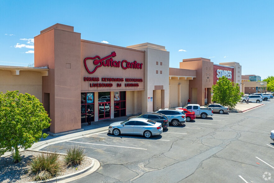 6001 Menaul Blvd NE, Albuquerque, NM for sale - Primary Photo - Image 1 of 13