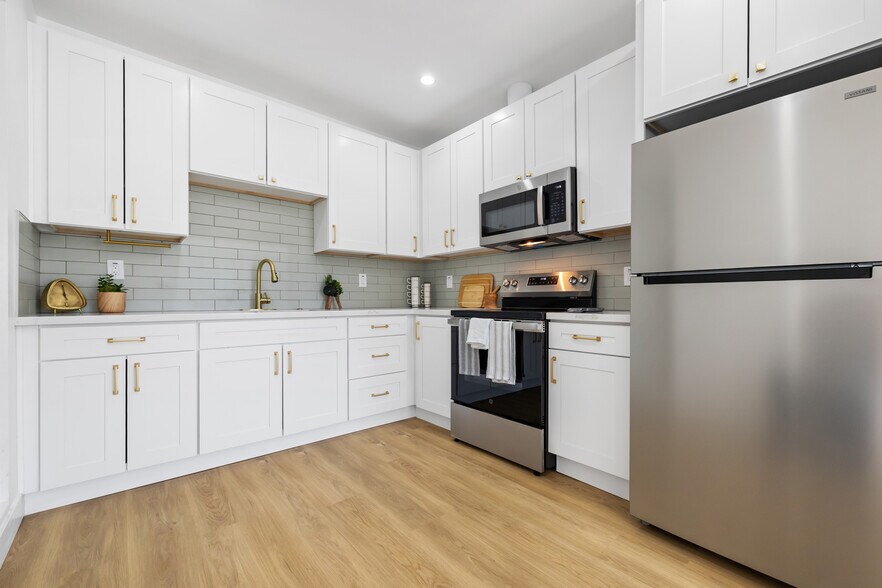 742 Jefferson Ave, Chula Vista, CA à vendre - Photo du bâtiment - Image 2 de 14