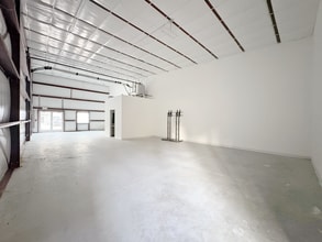 8769 West Ln, Magnolia, TX for lease Interior Photo- Image 1 of 9