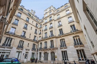 Plus de détails pour 60 Rue Saint-Lazare, Paris - Bureau à louer