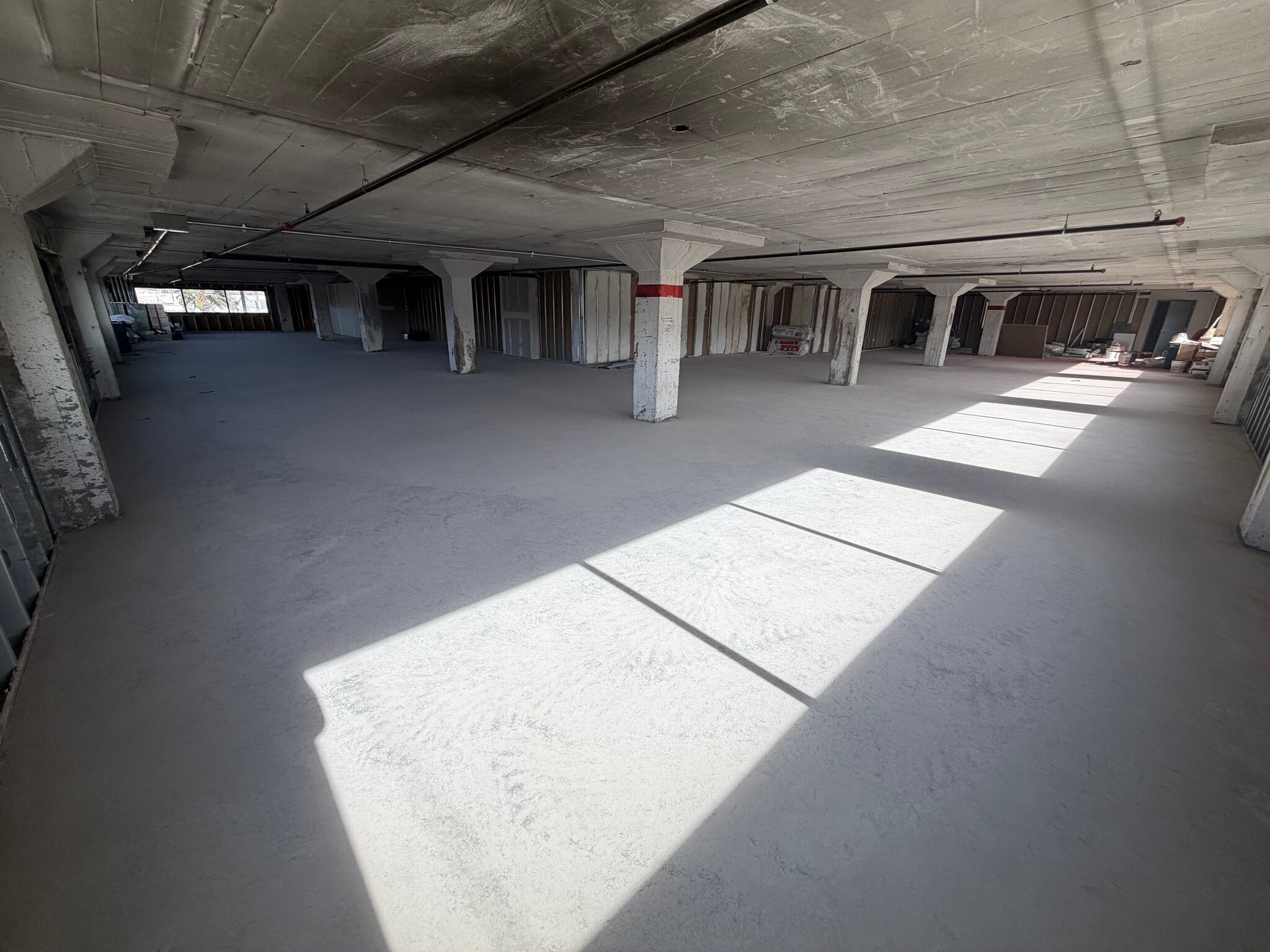 1125 Texas Ave, El Paso, TX à louer Photo intérieure- Image 1 de 1