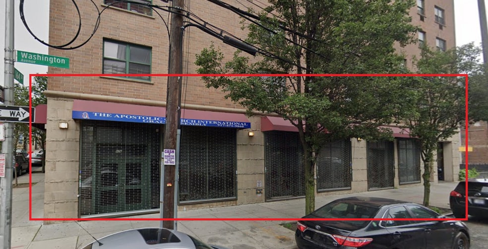 488 E 164th St, Bronx, NY for lease - Building Photo - Image 2 of 5