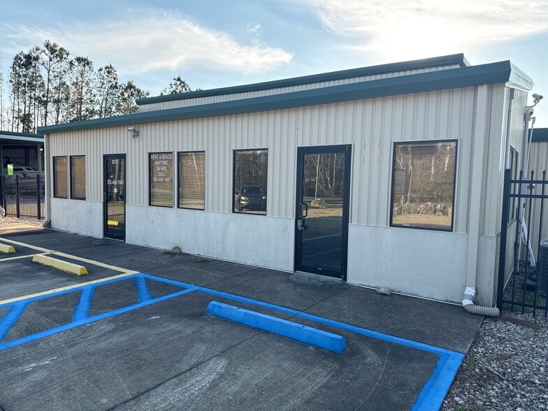 821 Beach Rd, Steinhatchee, FL for lease - Building Photo - Image 2 of 6