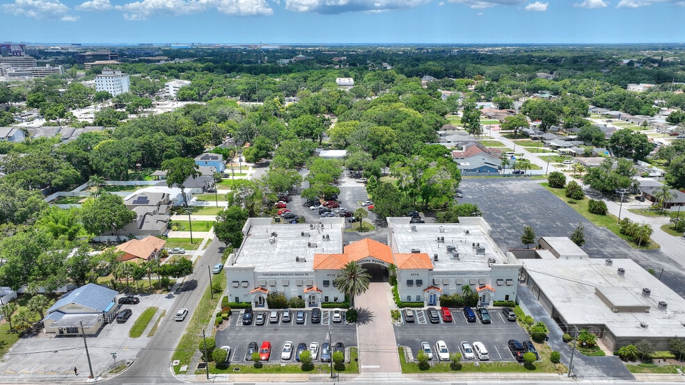 4714 N Armenia Ave, Tampa, FL à louer - Photo du bâtiment - Image 3 de 16