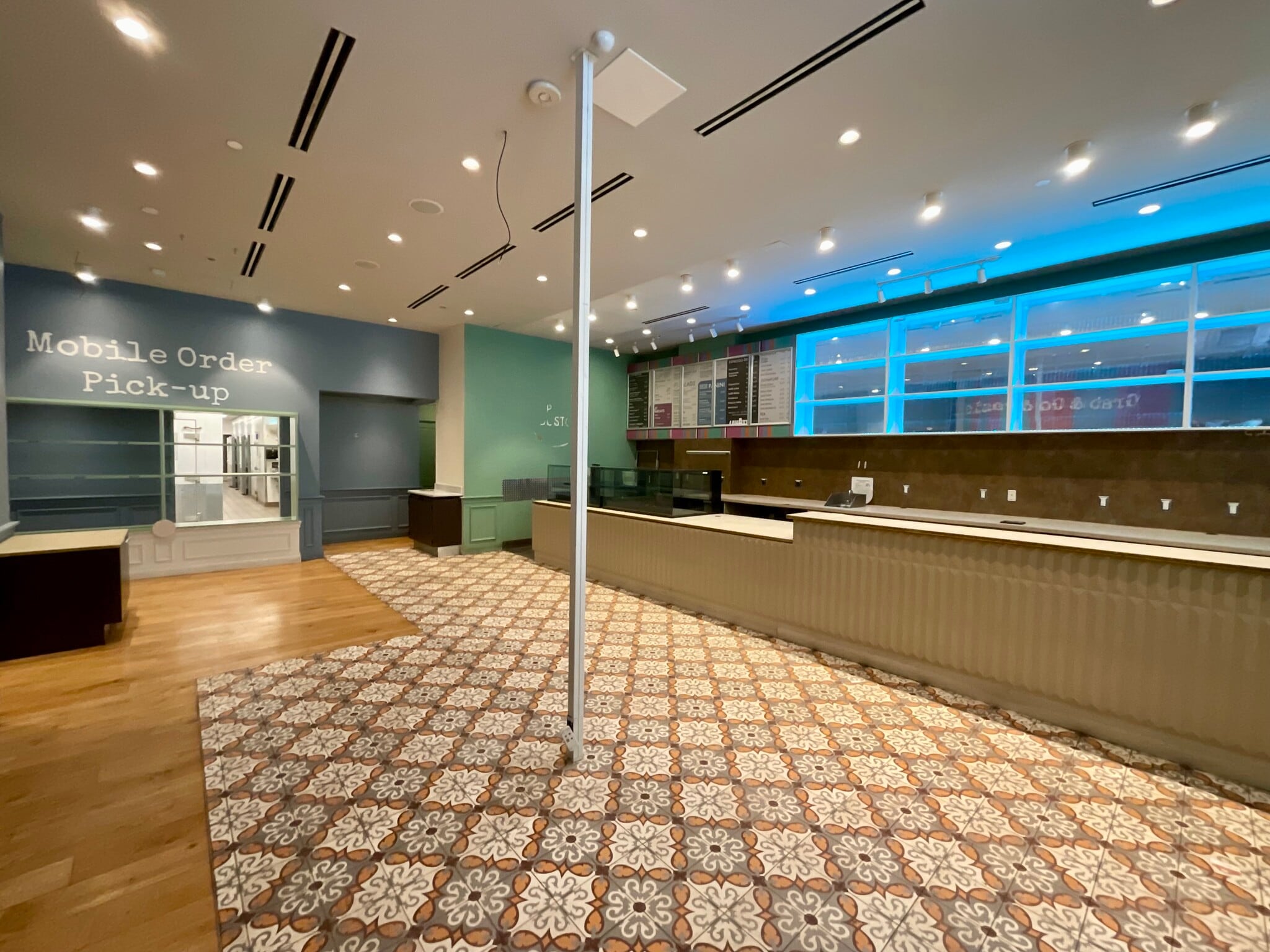 607 14th St NW, Washington, DC à louer Photo intérieure- Image 1 de 7