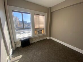 132 E Broadway, Eugene, OR for lease Building Photo- Image 2 of 8