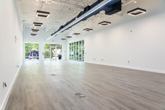 8931-8947 W Atlantic Blvd, Coral Springs, FL for lease Interior Photo- Image 2 of 8