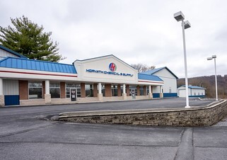 Plus de détails pour 7821 Woodbury Pike, Roaring Spring, PA - Industriel à vendre