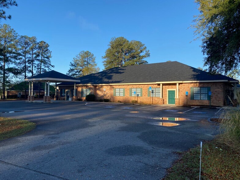 1078 Plaza Ave, Eastman, GA à louer - Photo du bâtiment - Image 3 de 4