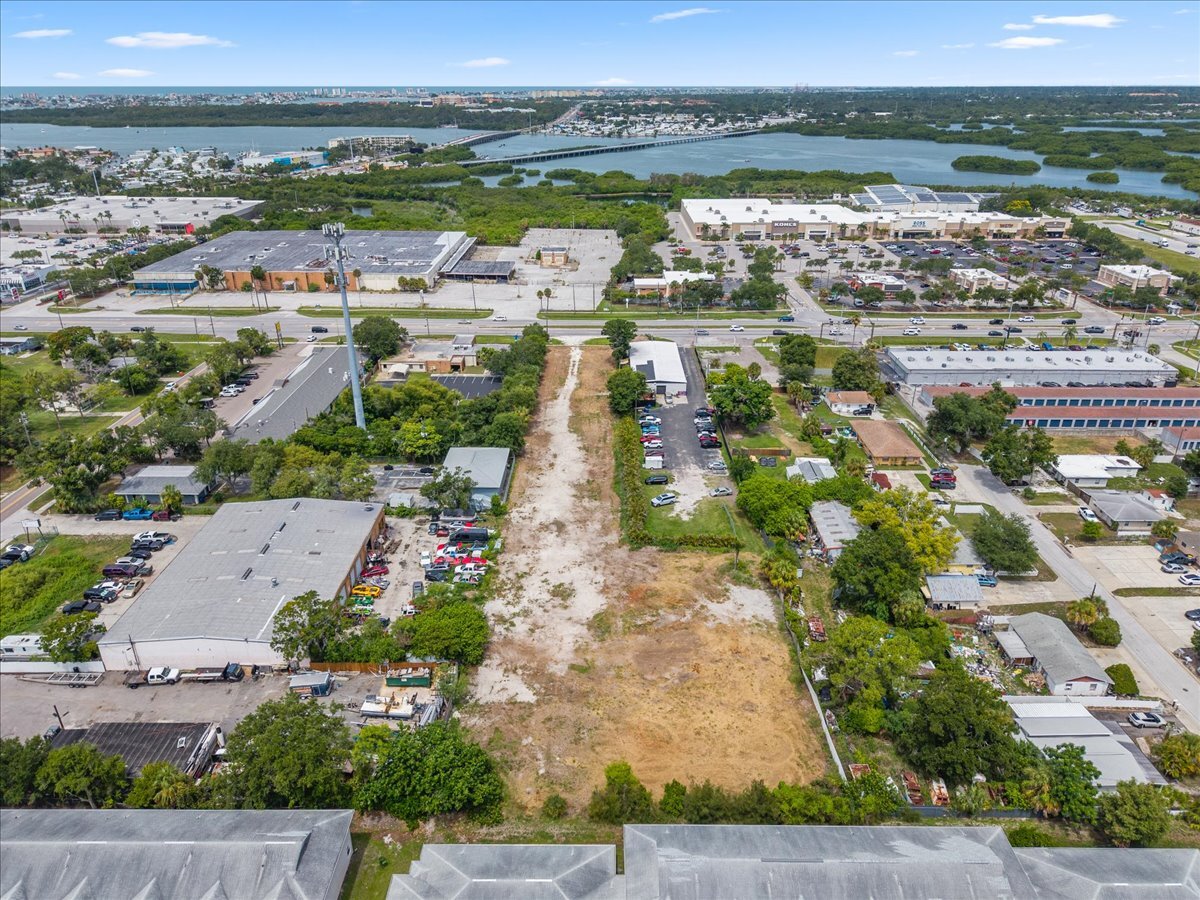 4685 Park St N, Saint Petersburg, FL for sale Building Photo- Image 1 of 7
