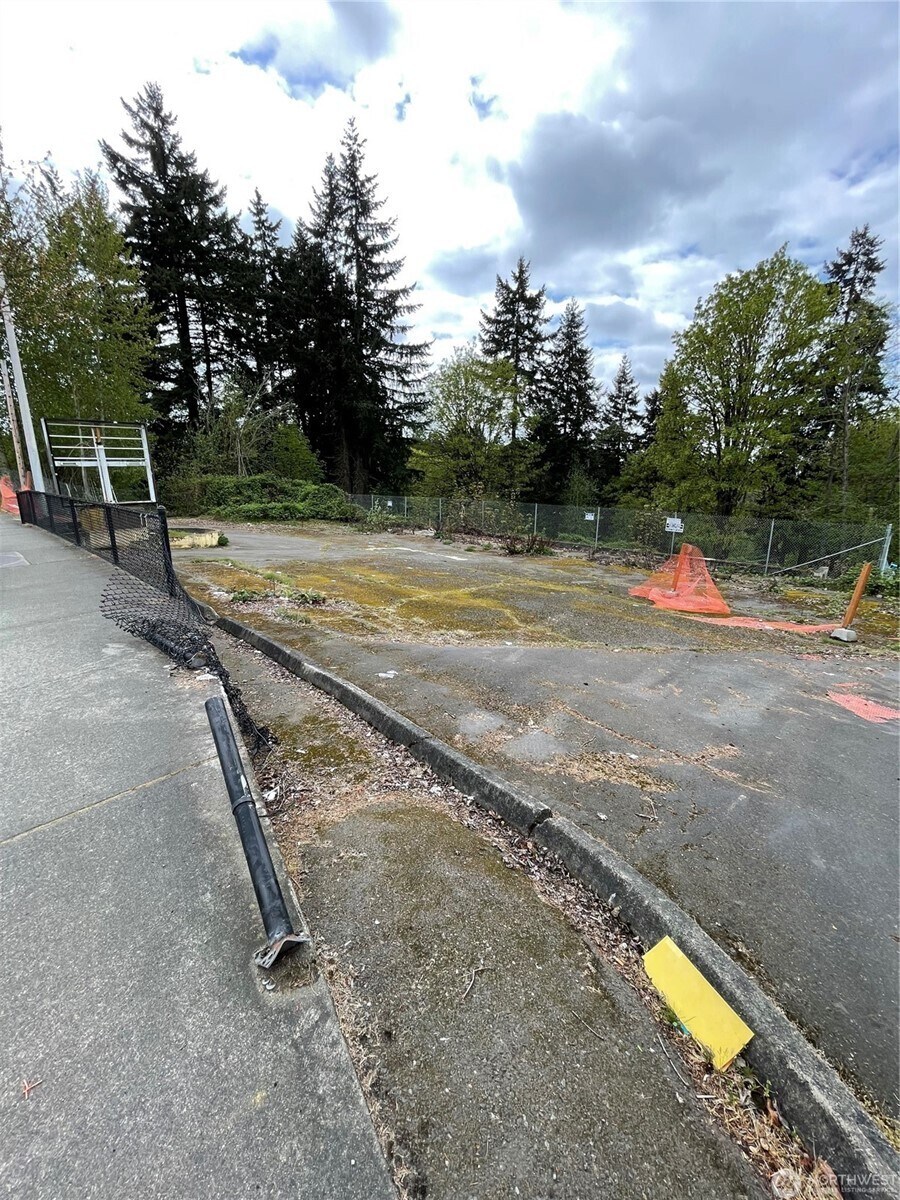 29223 Pacific Hwy S, Federal Way, WA for sale Primary Photo- Image 1 of 14