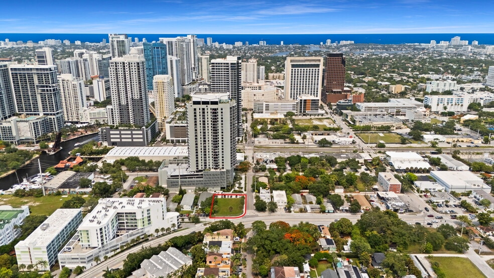 460 SW 4th Ave, Fort Lauderdale, FL for sale - Building Photo - Image 2 of 15