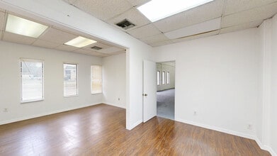 1620-1646 SE Village Green Dr, Port, Port Saint Lucie, FL for lease Matterport 3D Scan- Image 1 of 1