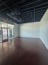 301 S Western Ave, Los Angeles, CA à louer Photo intérieure- Image 2 de 3